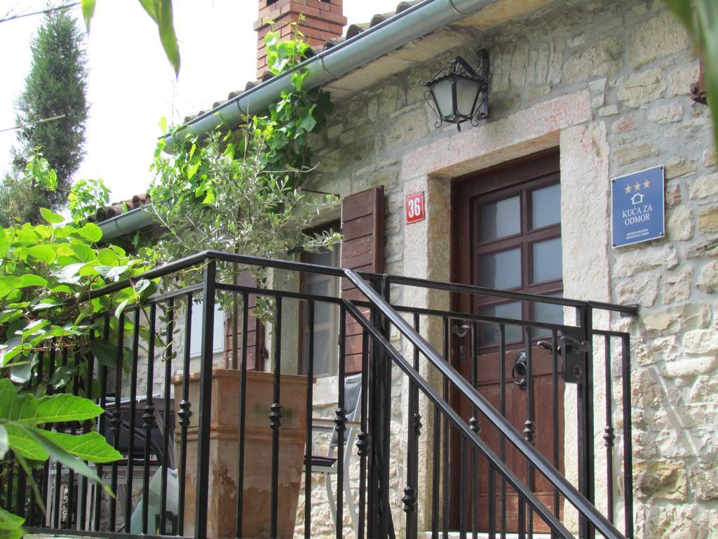 Summerhouse Beram Pazin Exterior photo